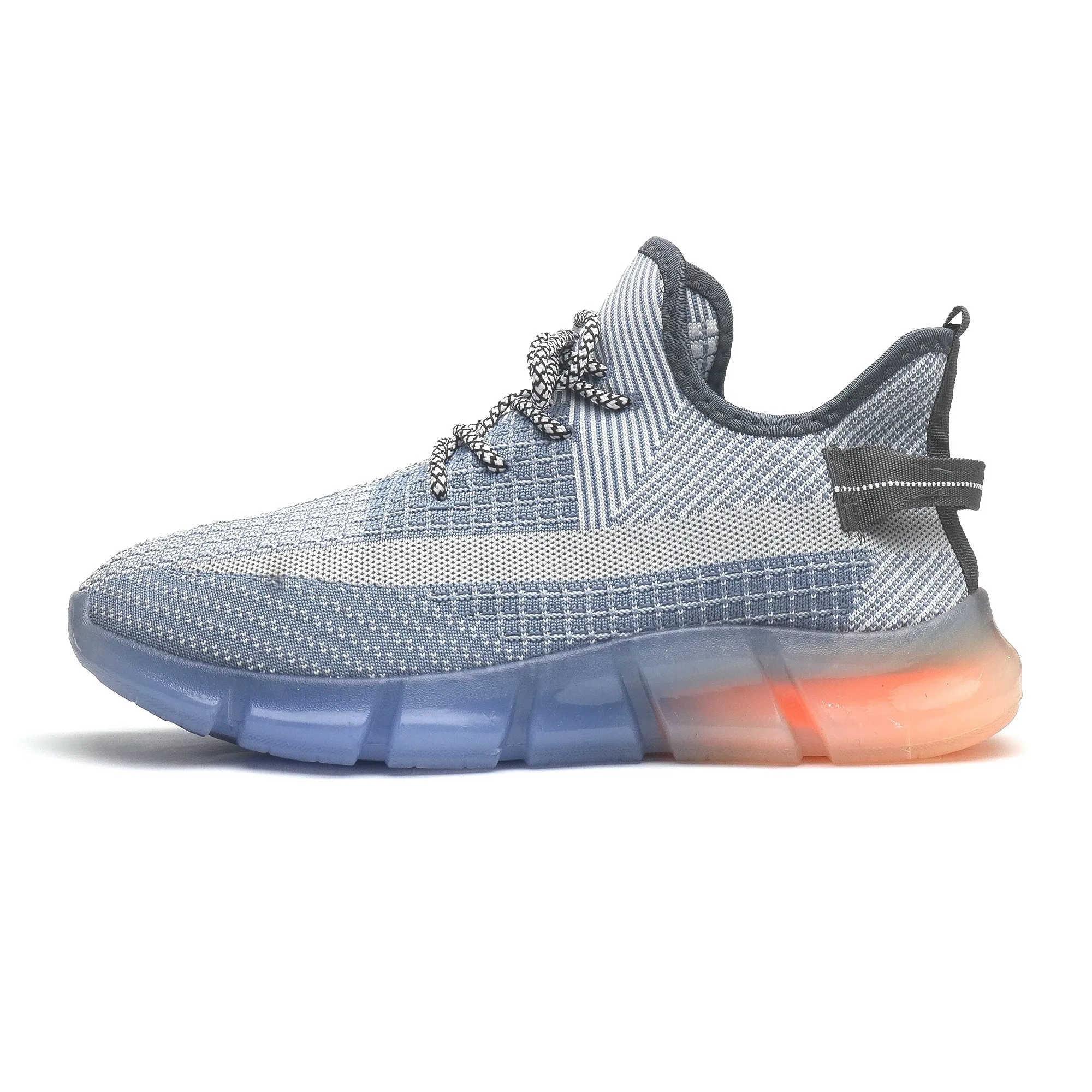Out fit Sneakers