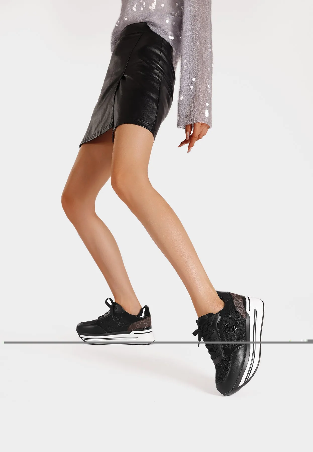 Sneakers con suola alta X31-27
