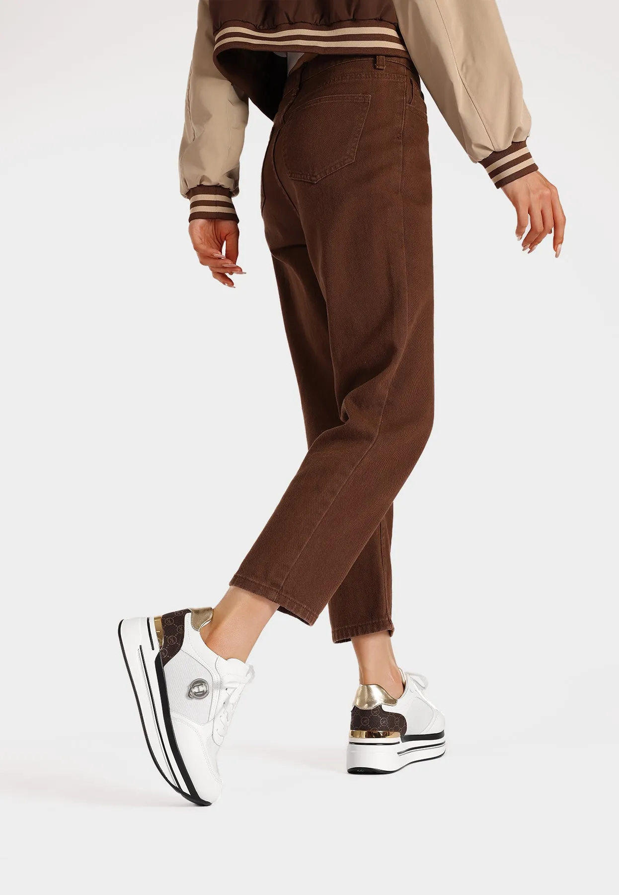 Sneakers con suola alta X31-27