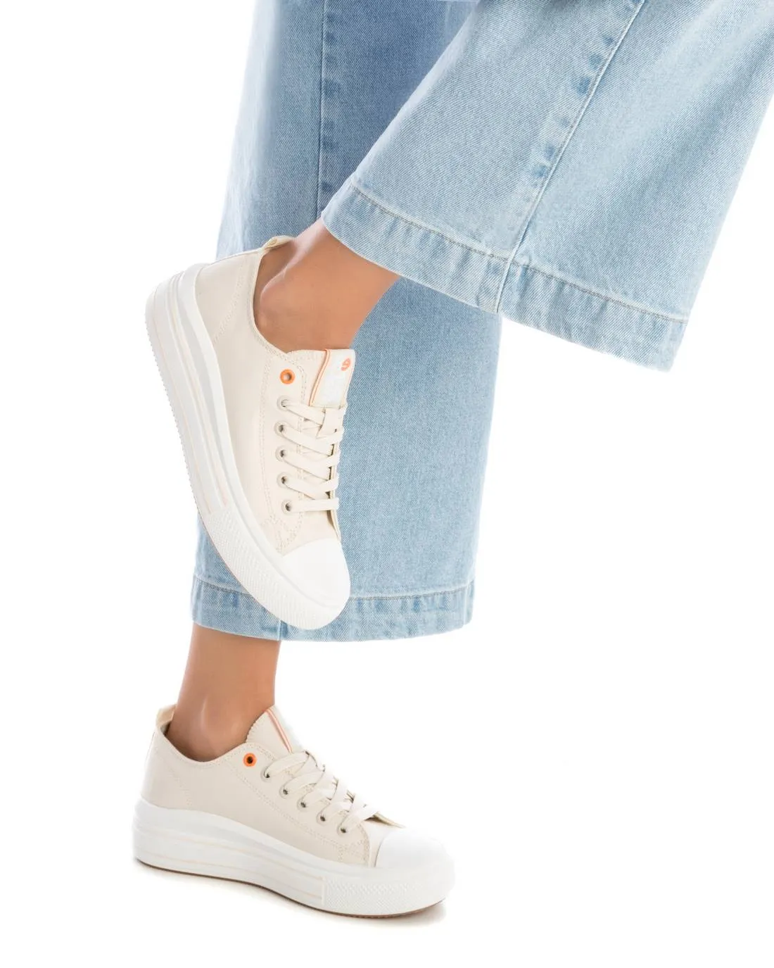 Women's canvas sneakers 171930