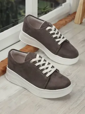 Women's Casual Sneakers